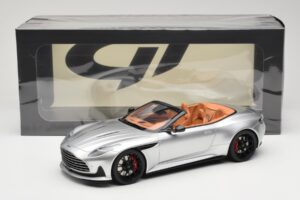 Aston Martin DB12 Volante Sudrabs GT Spirit 1:18 GT945 Sveķi — attēls 6 no 6