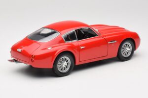 Aston Martin DB4 GT Zagato Sarkans Road Signature 1:18 92728 Metāls — attēls 3 no 8