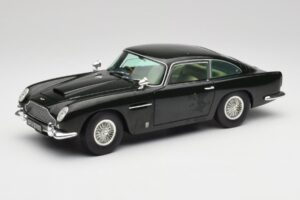 Aston Martin DB5 California Salvijas Zaļš Chrono 1:18 H1001 Metāls