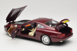 Aston Martin DB7 Sarkans Guiloy 1:18 67550 Metāls — attēls 5 no 8
