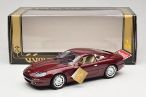 Aston Martin DB7 Sarkans Guiloy 1:18 67550 Metāls — attēls 8 no 8