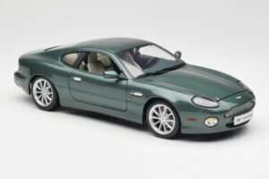 Aston Martin DB7 Vantage Zaļš Maisto 1:18 36880 Metāls — attēls 6 no 8