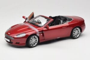 Aston Martin DB9 Volante Sarkans Solido 1:18 8163 Metāls — attēls 2 no 8