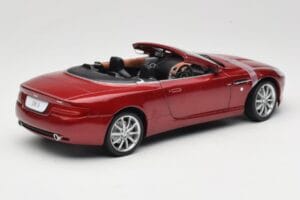Aston Martin DB9 Volante Sarkans Solido 1:18 8163 Metāls — attēls 3 no 8