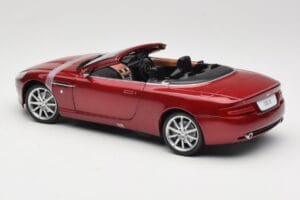 Aston Martin DB9 Volante Sarkans Solido 1:18 8163 Metāls — attēls 7 no 8