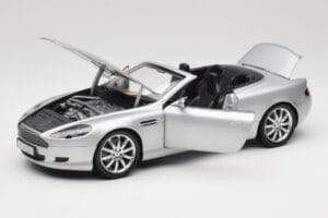 Aston Martin DB9 Volante Sudrabs Minichamps 1:18 150137334 Metāls — attēls 2 no 8
