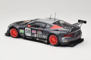 Aston Martin DBR9 GT1 #59 Team Modena A. Garcia / J. Menten / C. Fittipaldi 24 Hours of Le Mans 2006 Solido 1:18 80014 Metāls — attēls 7 no 8