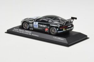 Aston Martin DBRS9 #66 Barwell Motorsport R. Johnson FIA GT3 European Championship Spa 2006 Minichamps 1:43 400061366 Metāls — attēls 3 no 4