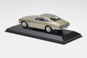 Aston Martin DBS Sudraba Zaļš Metaliks Minichamps 1:43 400137600 Metāls — attēls 3 no 4