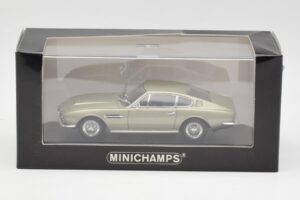 Aston Martin DBS Sudraba Zaļš Metaliks Minichamps 1:43 400137600 Metāls — attēls 4 no 4