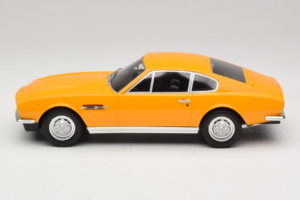 Aston Martin DBS Dzeltens GT Spirit 1:18 GT079 Sveķi — attēls 3 no 6