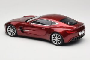 Aston Martin One-77 Diavolo Red AUTOart 1:18 70245 Metāls — attēls 7 no 8