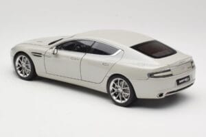 Aston Martin Rapide S Silver Fox AUTOart 1:18 70258 Metāls — attēls 7 no 8