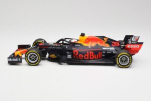 Aston Martin Red Bull Racing RB15 #33 M. Verstappen Winner Brazil GP 2019 Minichamps 1:18 110191933 Metāls — attēls 3 no 6