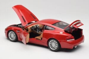 Aston Martin V12 Vanquish Sarkans Bburago 1:18 34063 Metāls — attēls 5 no 8