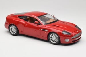 Aston Martin V12 Vanquish Sarkans Bburago 1:18 34063 Metāls — attēls 6 no 8