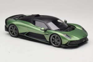 Aston Martin Valhalla Iridescent Emerald Green GT Spirit 1:18 GT558 Sveķi — attēls 4 no 6