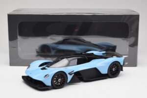Aston Martin Valkyrie Racing Zils GT Spirit 1:18 GT915 Sveķi — attēls 6 no 6