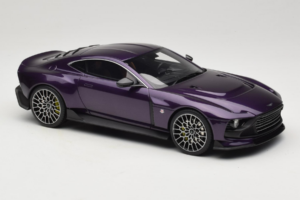 Aston Martin Valour Tumši Zils GT Spirit 1:18 GT944 Sveķi — attēls 4 no 6