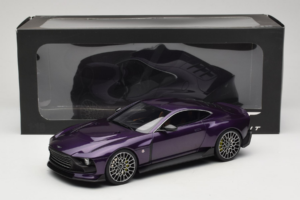 Aston Martin Valour Tumši Zils GT Spirit 1:18 GT944 Sveķi — attēls 6 no 6