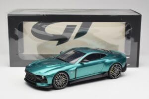 Aston Martin Valour Racing Green GT Spirit 1:18 GT480 Sveķi — attēls 6 no 6