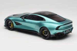 Aston Martin Vanquish Green Metallic GT Spirit 1:18 GT551 Sveķi — attēls 5 no 6