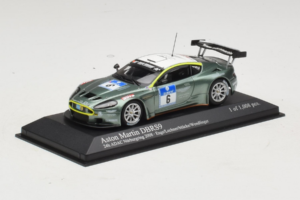 Aston Martin DBRS9 #6 M. Engel / K. Lechner ADAC 24 Hours Nurburgring 2008 Minichamps 1:43 400081306 Metāls — attēls 2 no 4