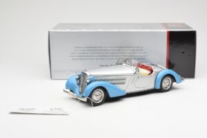 Audi 225 Front Roadster Zili Sudrabs CMC 1:18 M-075B Metāls — attēls 6 no 6
