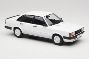 Audi 80 B2 GTE Balts MCG 1:18 MCG18527 Metāls — attēls 4 no 6