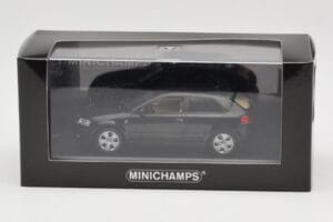 Audi A3 8P Black Metallic Minichamps 1:43 12000 Metāls — attēls 4 no 4