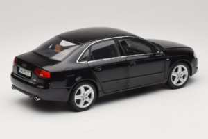 Audi A4 B6 3.2 Quattro Melns Minichamps 1:18 5010404125 Metāls — attēls 3 no 8