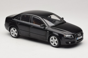 Audi A4 B6 3.2 Quattro Melns Minichamps 1:18 5010404125 Metāls — attēls 6 no 8