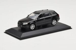 Audi A4 B7 Avant Melns Minichamps 1:43 AUDI008 Metāls — attēls 2 no 3