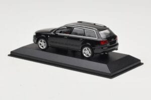 Audi A4 B7 Avant Melns Minichamps 1:43 AUDI008 Metāls — attēls 3 no 3