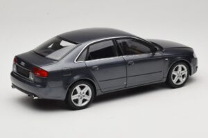 Audi A4 B7 Pelēks Metaliks Minichamps 1:18 100014400 Metāls — attēls 3 no 8