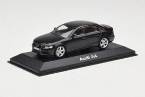 Audi A4 B8 3.2 Quattro Phantom Black Minichamps 1:43 5010704133 Metāls — attēls 2 no 4