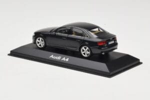 Audi A4 B8 3.2 Quattro Phantom Black Minichamps 1:43 5010704133 Metāls — attēls 3 no 4