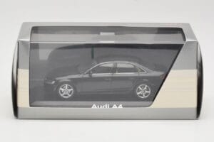 Audi A4 B8 3.2 Quattro Phantom Black Minichamps 1:43 5010704133 Metāls — attēls 4 no 4