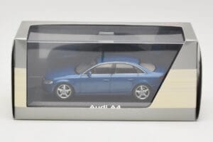 Audi A4 B8 3.2 Quattro Aruba Blue Minichamps 1:43 5010704123 Metāls — attēls 4 no 4