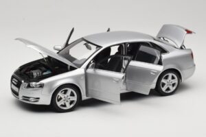Audi A4 B8 3.2 Quattro Sudrabs Minichamps 1:18 5010404115 Metāls — attēls 2 no 8