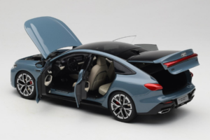 Audi A5L Sportback Pelēcīgi Zils OEM 1:18 ZAM60004B Metāls — attēls 5 no 8
