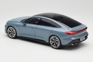 Audi A5L Sportback Pelēcīgi Zils OEM 1:18 ZAM60004B Metāls — attēls 7 no 8