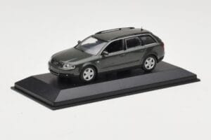 Audi A6 C5 Avant Tumši Pelēks Minichamps 1:43 AUDI006 Metāls — attēls 2 no 4