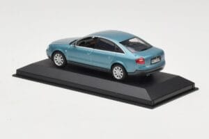 Audi A6 C5 Gaiši Zils Minichamps 1:43 AUDI004 Metāls — attēls 3 no 4