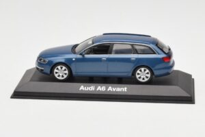 Audi A6 C6 Avant Stratos Blue Minichamps 1:43 5010406223 Metāls