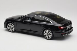 Audi A6L C8 Melns Paudi Model 1:18 42499 Metāls — attēls 7 no 8
