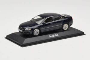 Audi A8 D3 Blue Metallic Light Interior Minichamps 1:43 20000001386003 Metāls — attēls 2 no 4