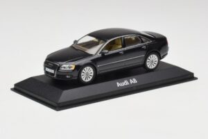 Audi A8 D3 Phantom Melns Minichamps 1:43 5010508133 Metāls — attēls 2 no 4