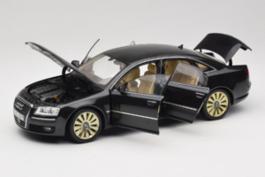 Audi A8 D3 W12 Melns Kyosho 1:18 5010508135 Metāls — attēls 2 no 8