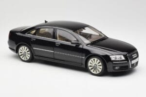Audi A8 D3 W12 Melns Kyosho 1:18 09212BK Metāls — attēls 6 no 8